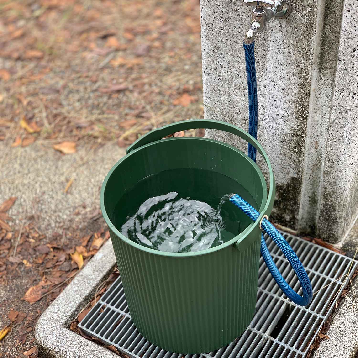 Hachiman- Omnioutil Eimer mit Deckel 20 l senf