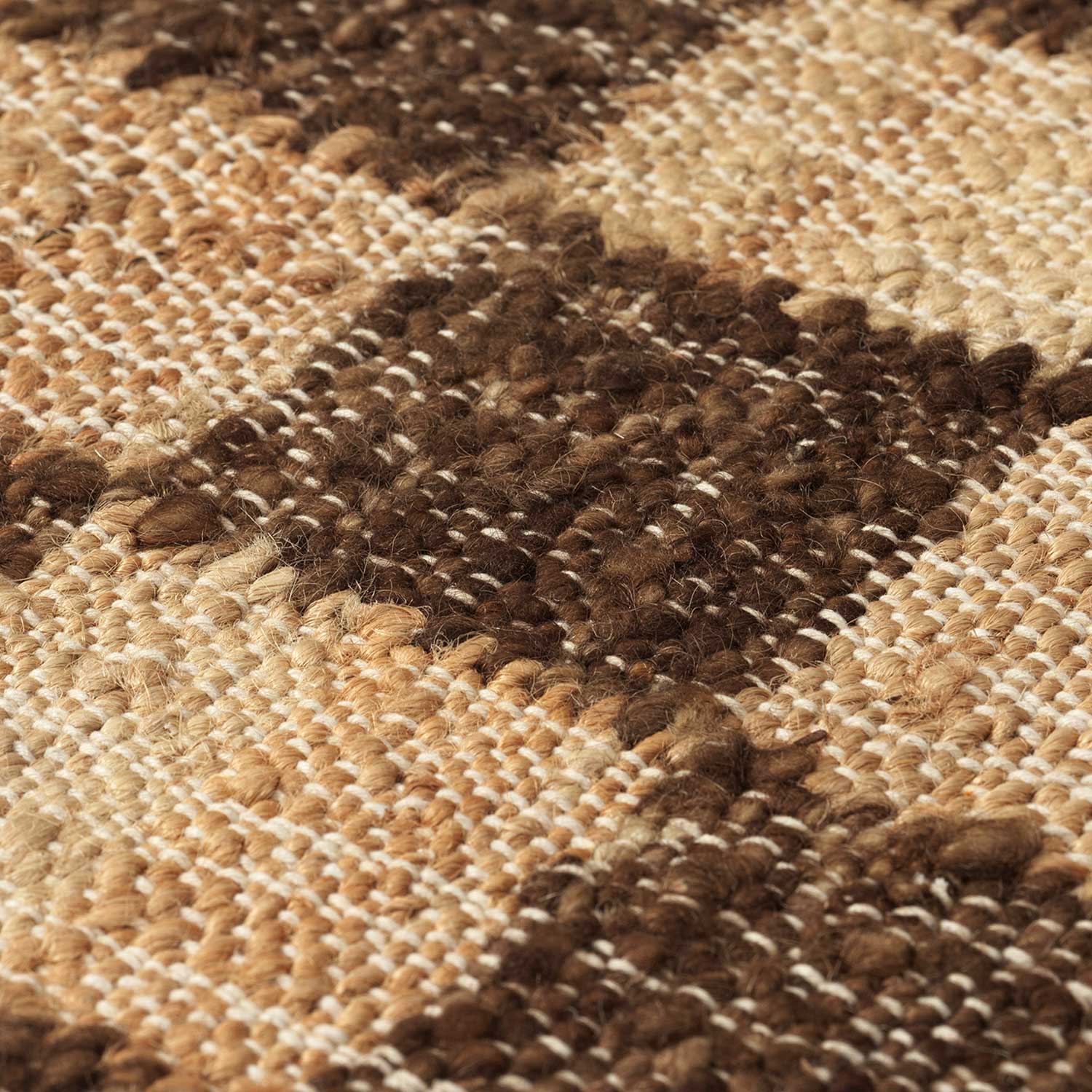 fermLIVING Check Wool Jute Laeufer CoffeeNatural Detailansicht 1104268673 101139