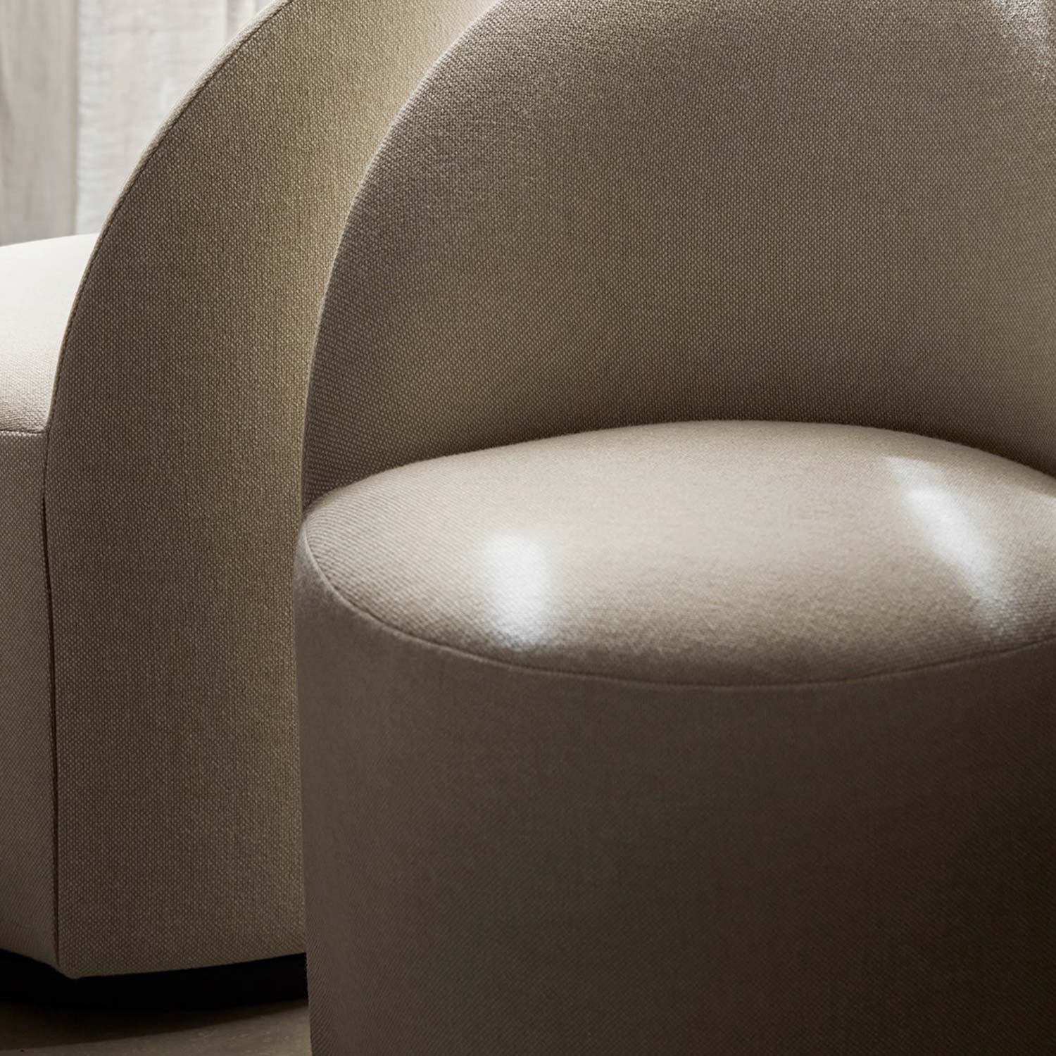Audo - Tearoom Clubsessel drehbar Bouclé 2