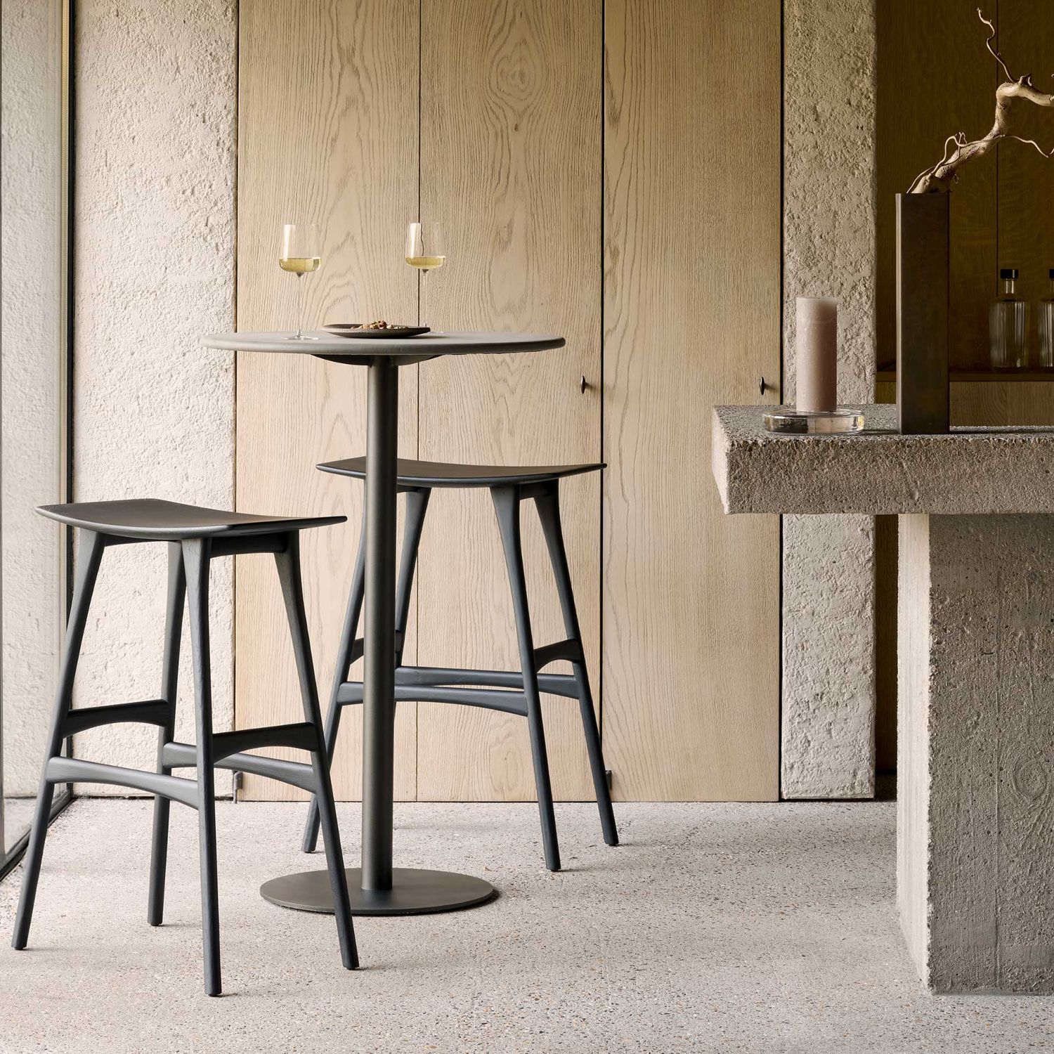 Ethnicraft - Blend Bartisch dark bronze / Muschio