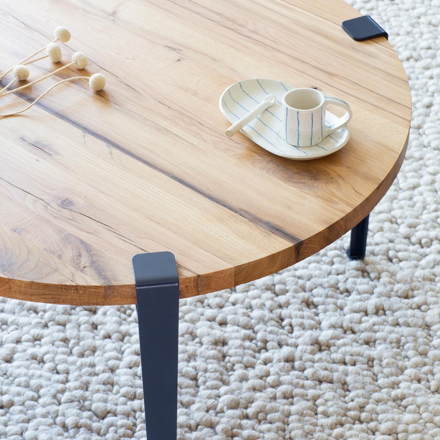 Tiptoe - Couchtisch rund Ø 80 cm recycelt nachtblau