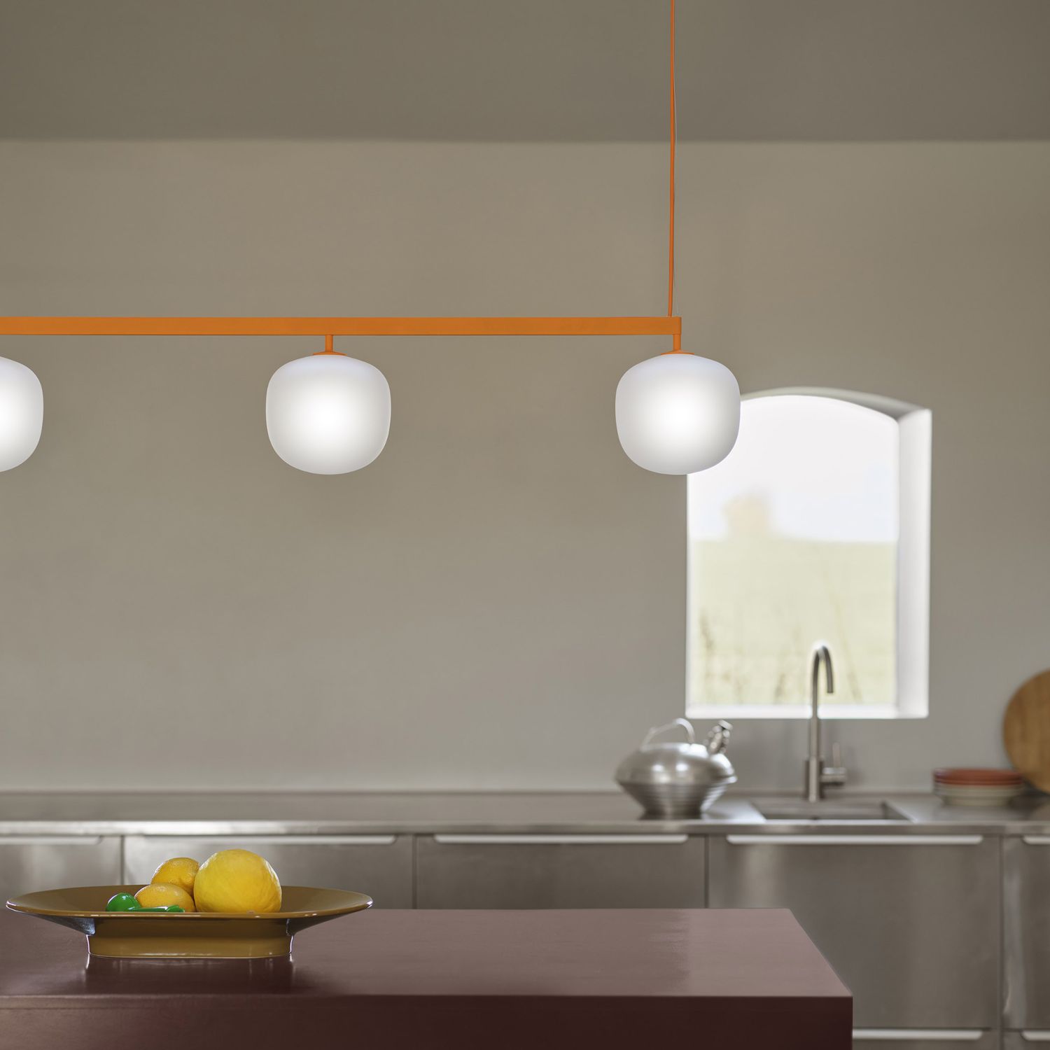 Muuto - Rime Rail Lampe schwarz