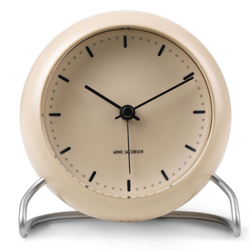 arne jacobsen city hall tischuhr sandy beige 51327