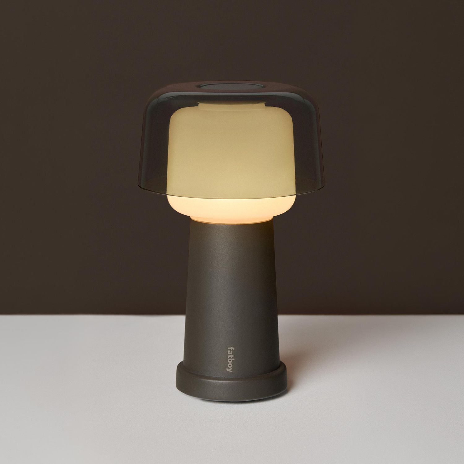 Fatboy - Revolve Portable Tischlampe coffee