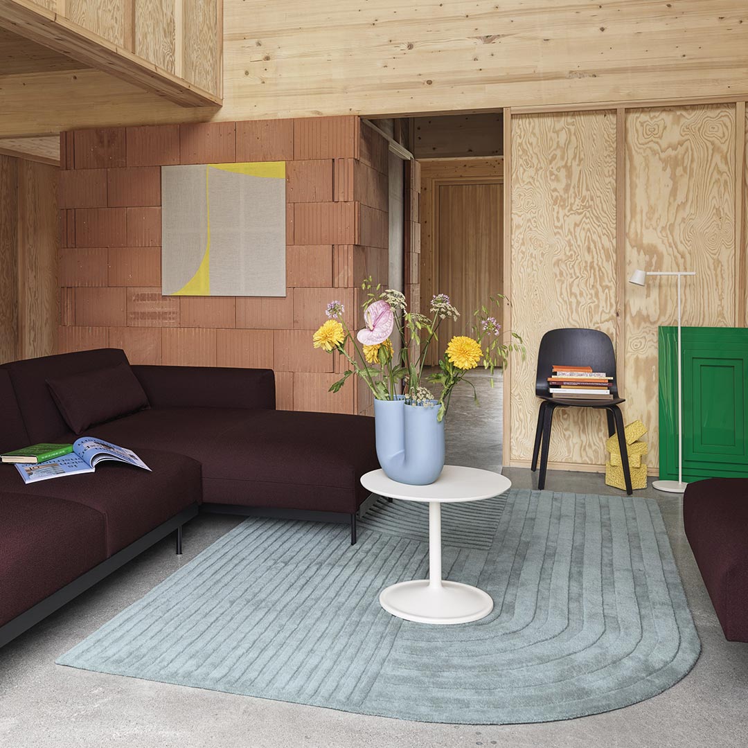 muuto relevo teppich ambiente salbeigruen wohnzimmer 84715