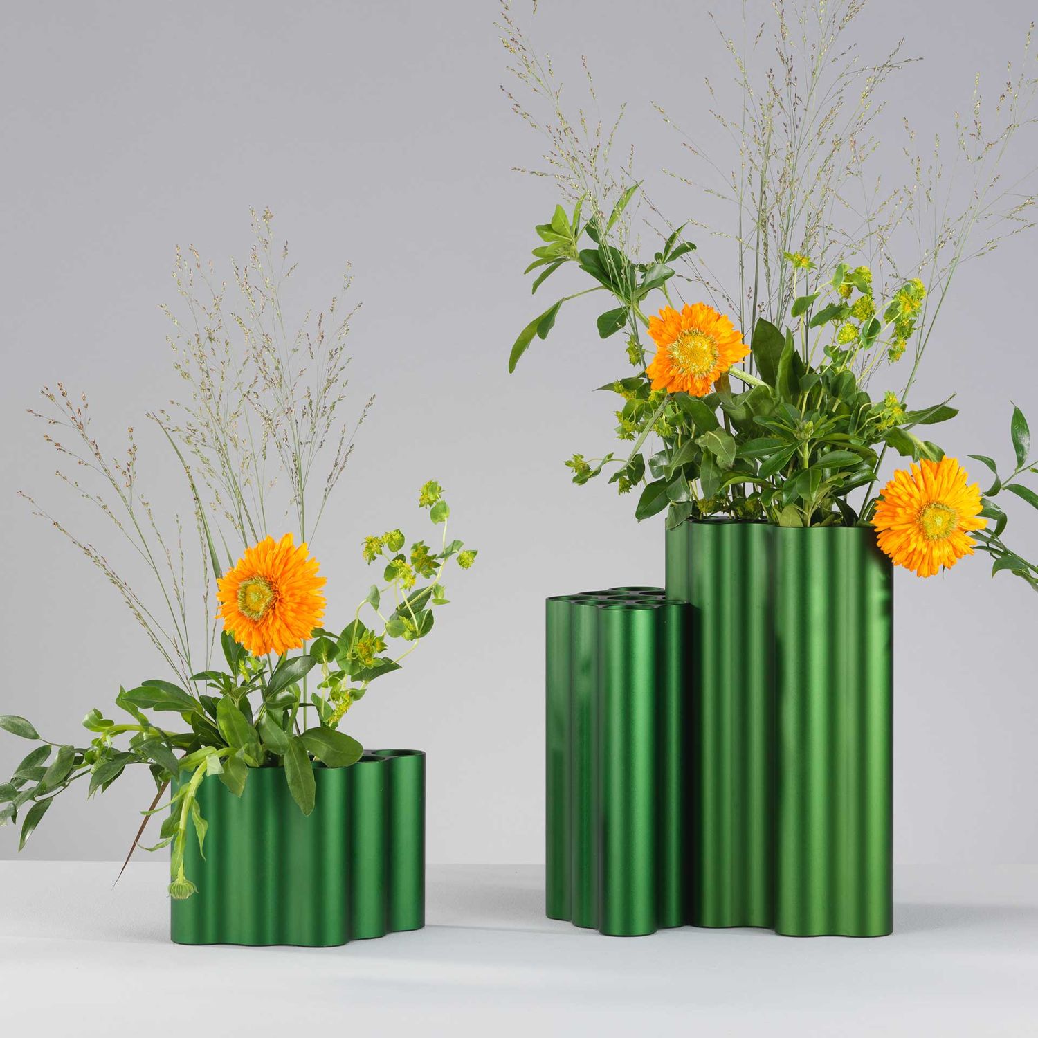 Vitra - Nuage Vase medium efeu eloxiert