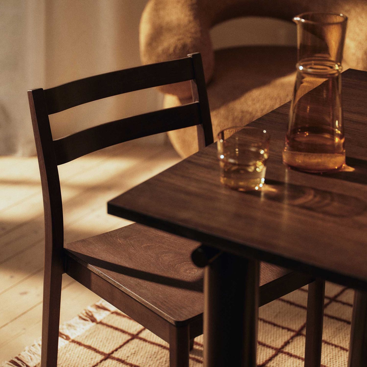Ferm Living - Atura Tisch 160x90 Chocolate/Eiche
