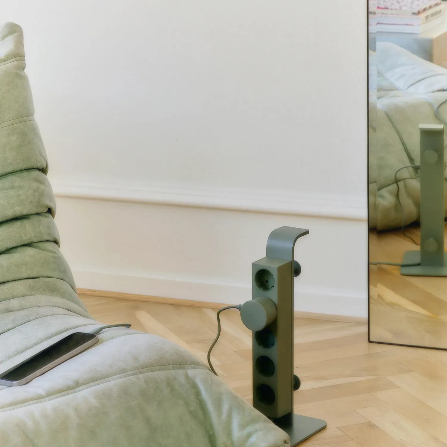 Pedestal - Power Beam 2 m charcoal