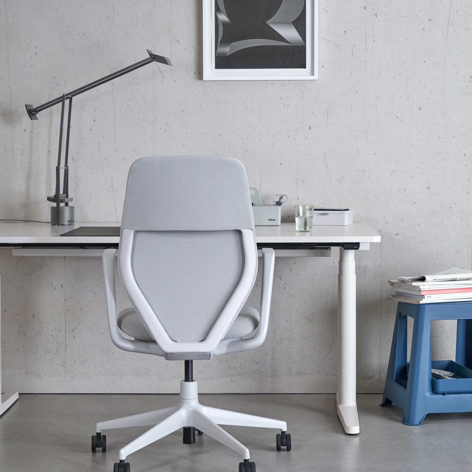 Vitra - Chap Hocker meerblau