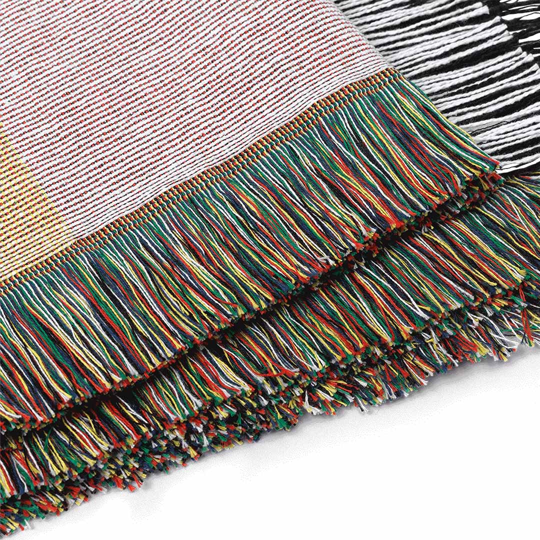 ferm living bird tapestry decke close up 84867