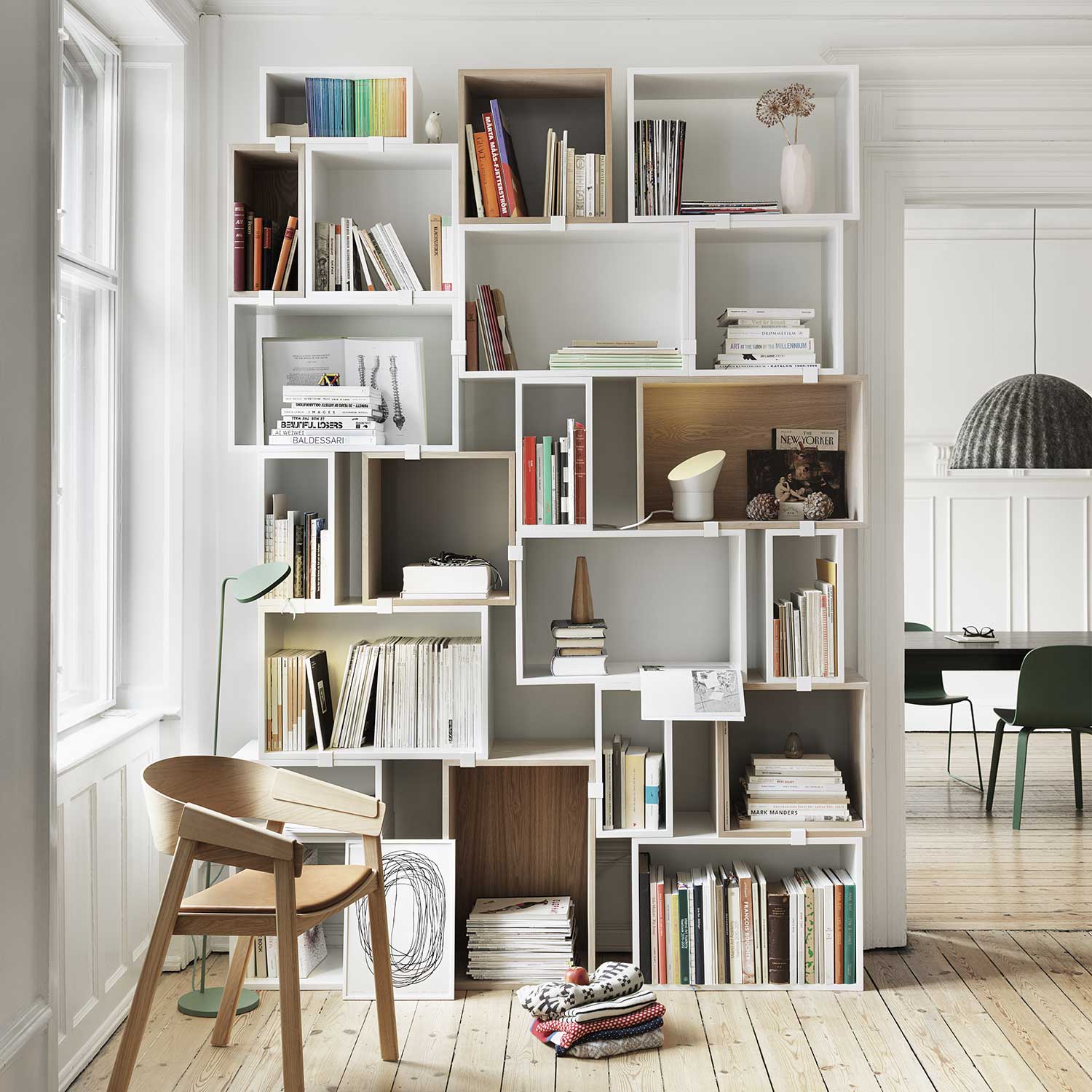 muuto stacked regalsystem weiss 56313