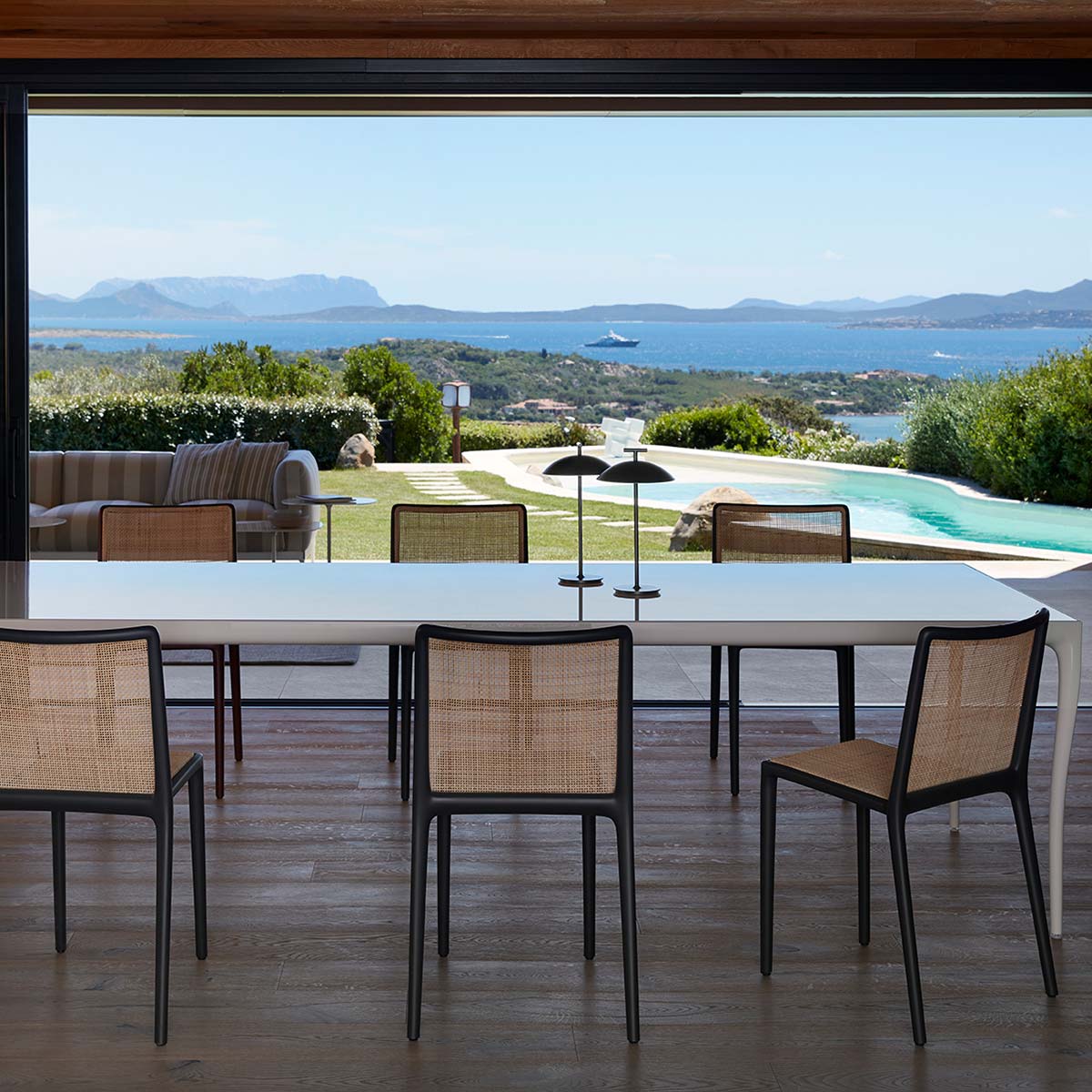 Kartell - Belvedere Stuhl bordeaux