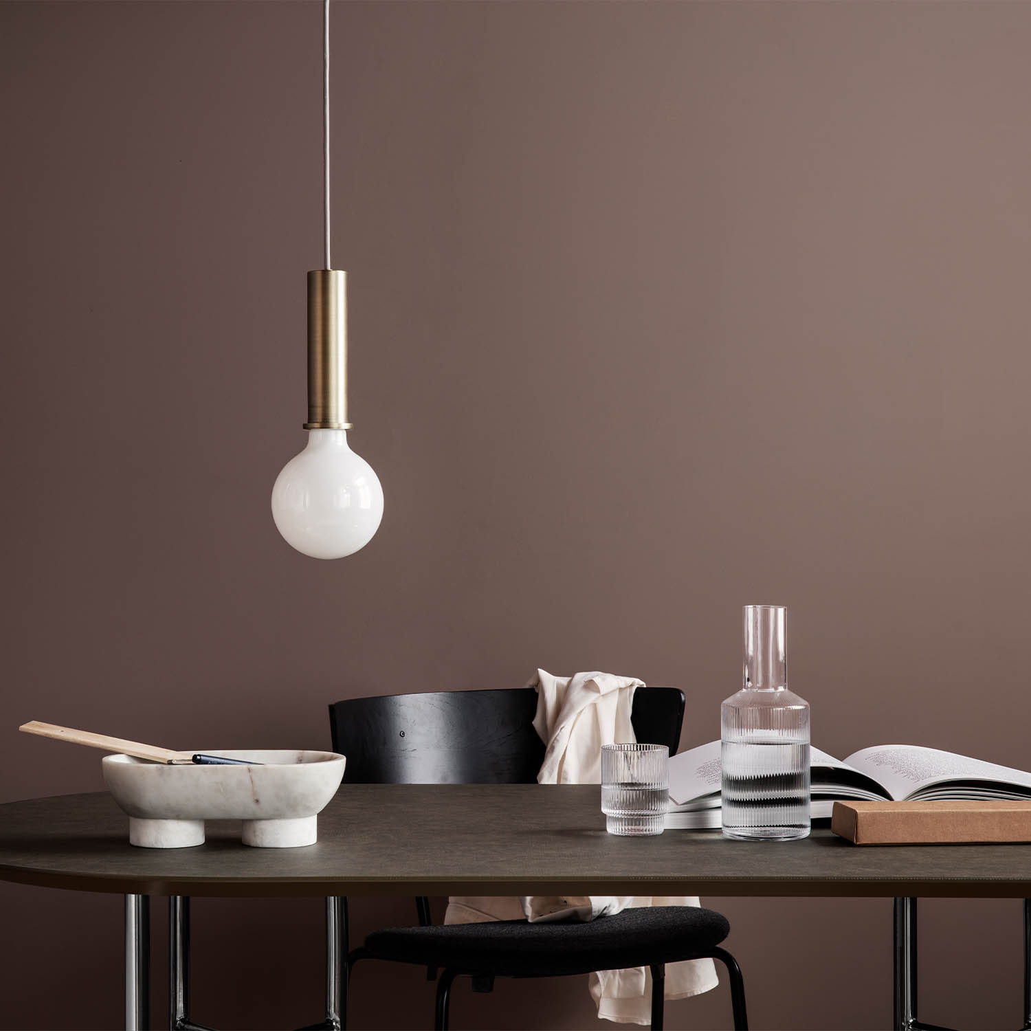 ferm living ripple karaffe ambiente tisch