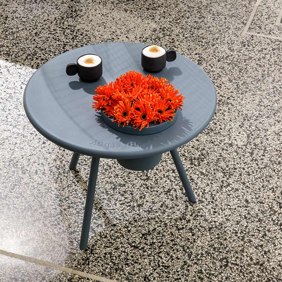 fatboy bakkes beistelltisch mit blumentopf 80120