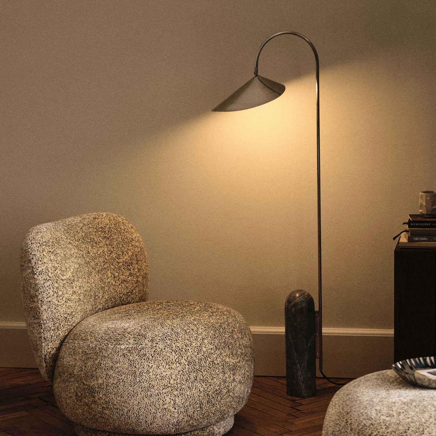 Ferm Living - Arum Stehleuchte stainless steel