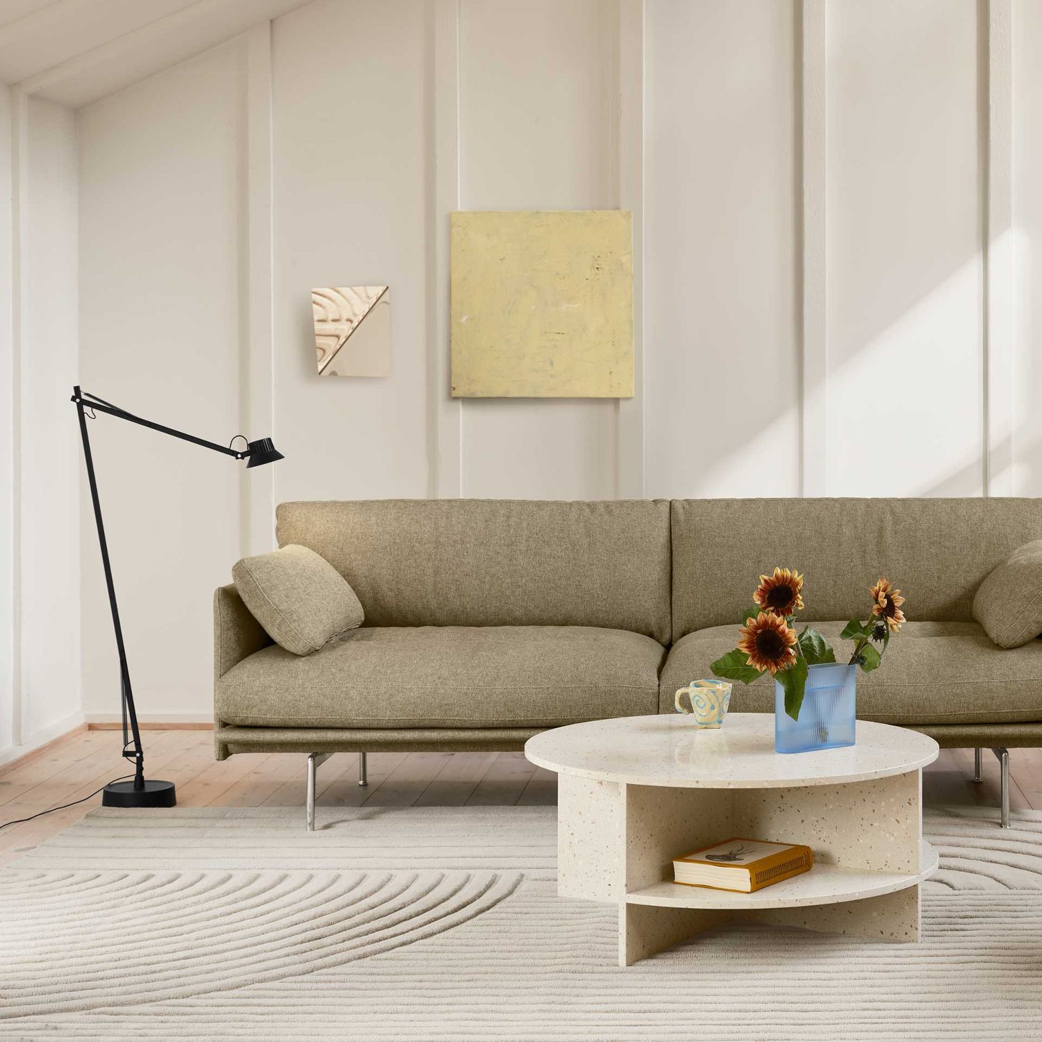 Muuto - Dedicate LED Stehlampe schwarz