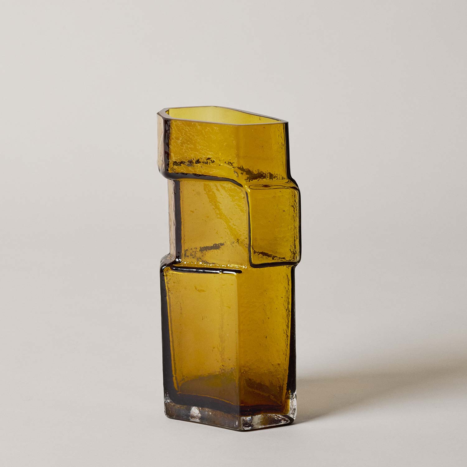 Ferm Living - Muro Vase S recycled amber