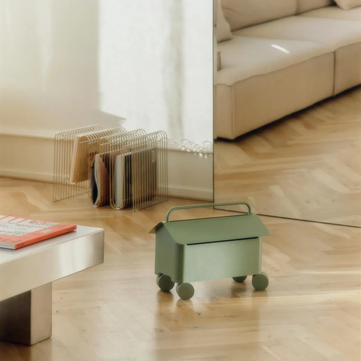 Pedestal - Cable Villa bubble gum