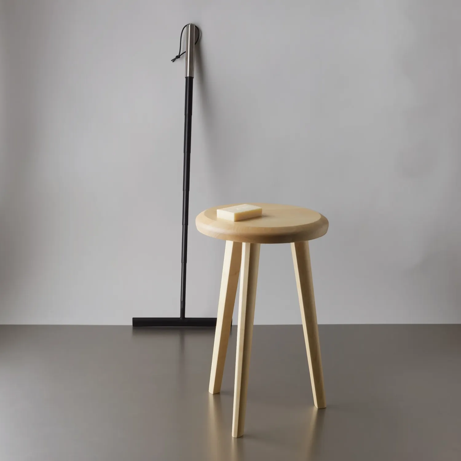 Decor Walther - ONYO STOOL Hocker esche dunkel