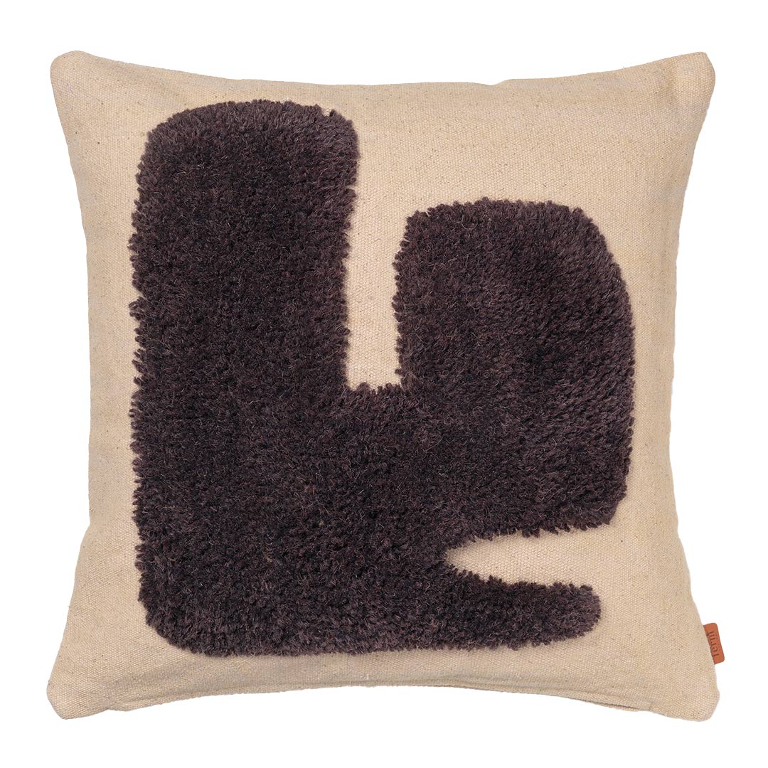 ferm living lay kissen freisteller dunkelbraun 84658