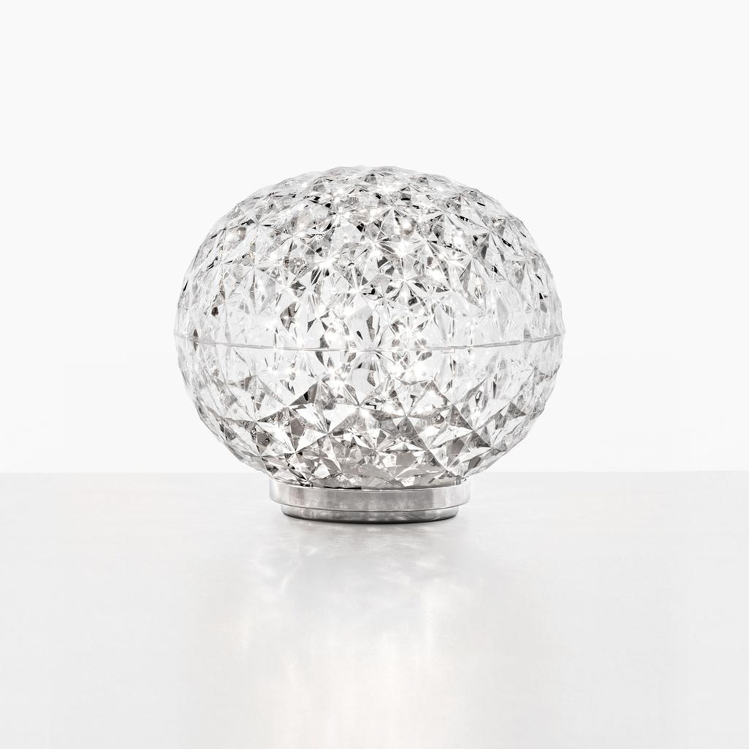 kartell mini planet glasklar 72722