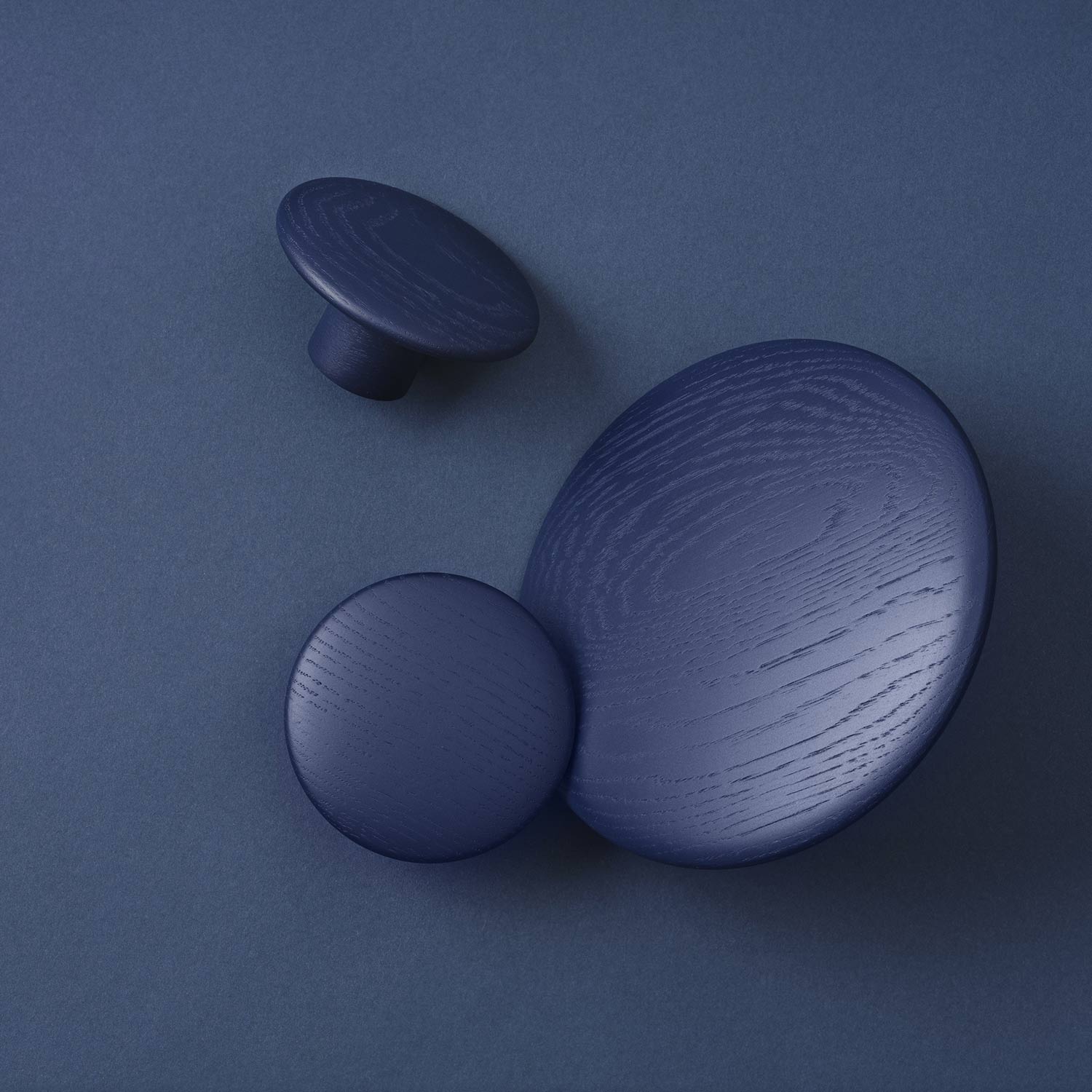 muuto dots midnight blue 71128