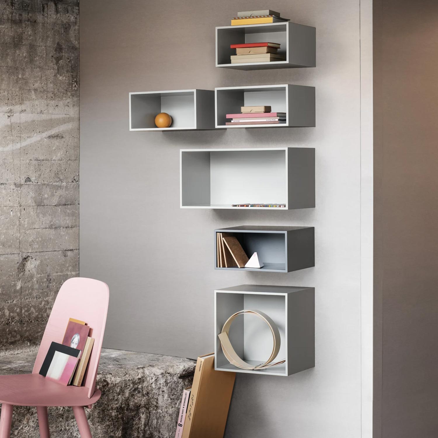 4166 en mini stacked grey nerd rose  lifestyle 102834