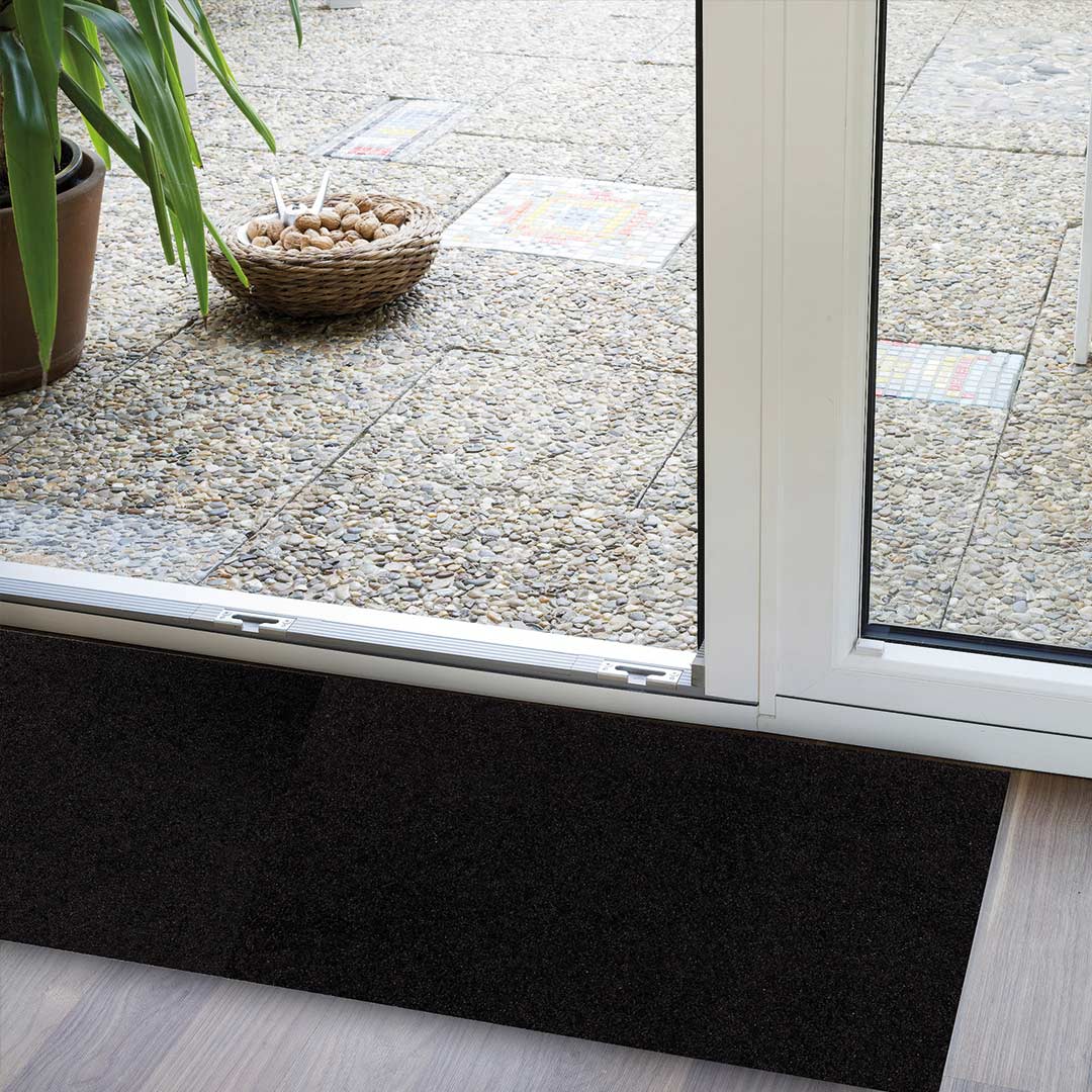 salonloewe wohnmatte uni schwarz 30 x 60 ambiente 87897