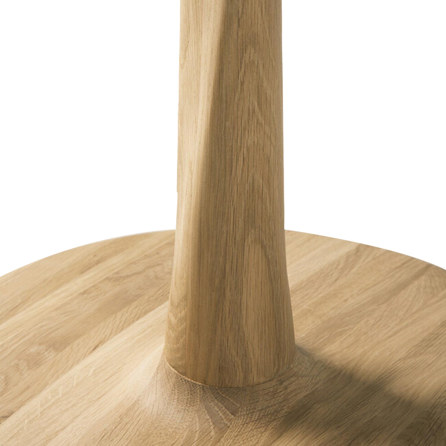 Ethnicraft - Torsion Tisch rund Eiche Ø70 cm niedrig