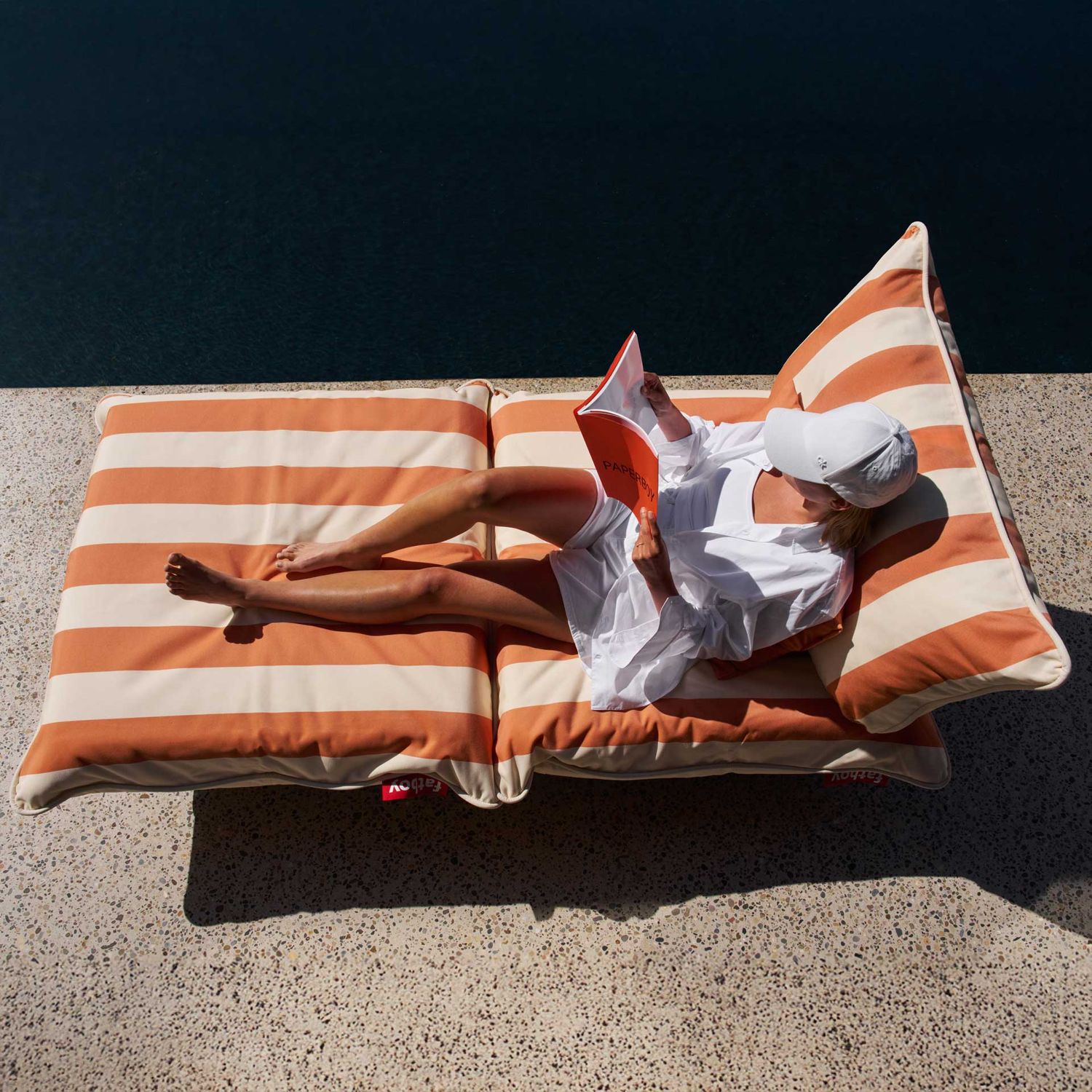 Fatboy - Paletti Stripe Orange Creme Sitzecke rechts