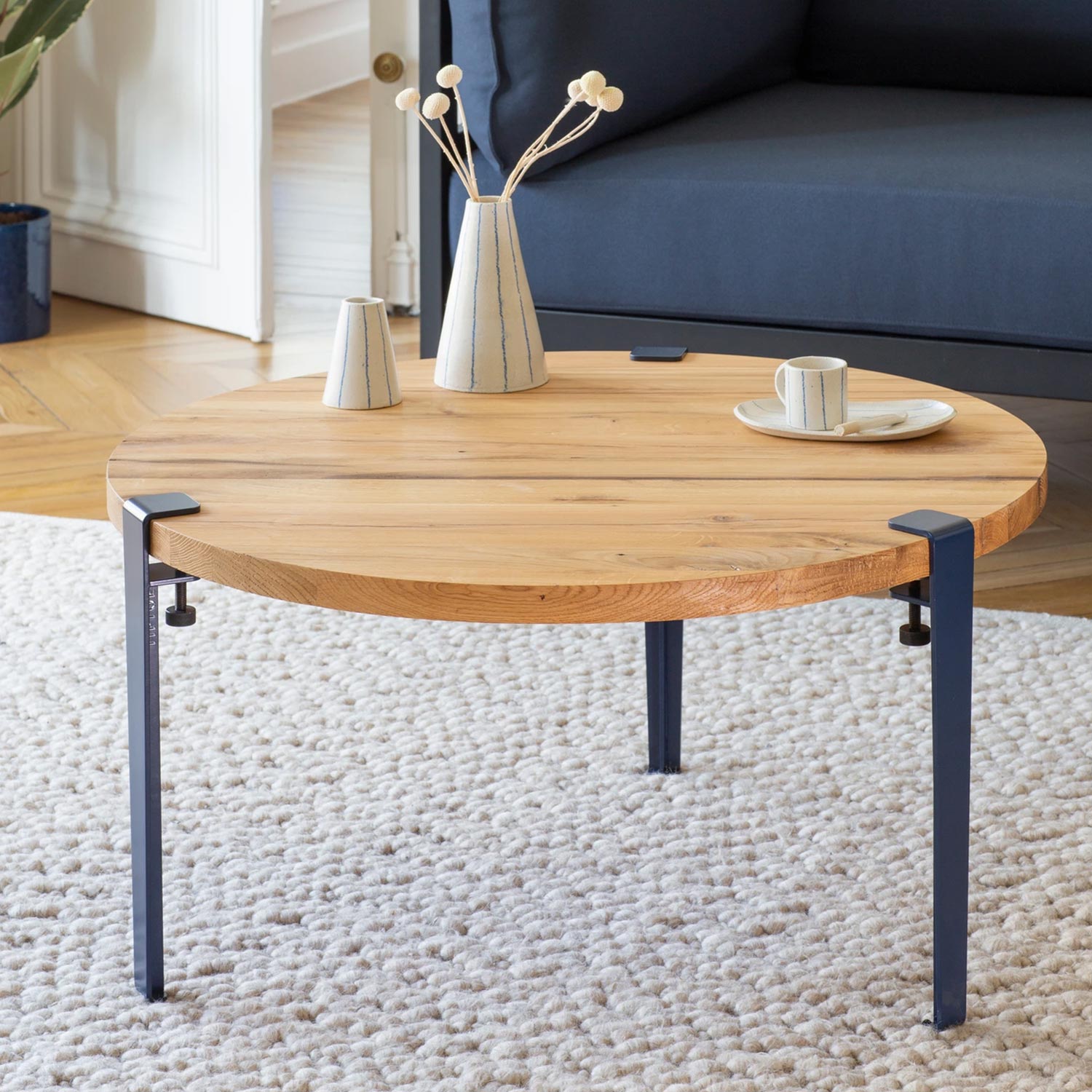 Tiptoe - Couchtisch rund Ø 80 cm recycelt nachtblau