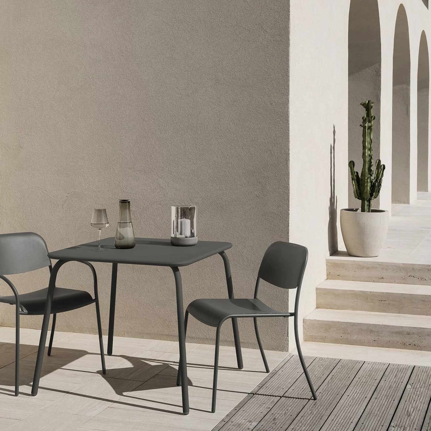 blomus yua armlehnstuhl granit gray terrasse 100220