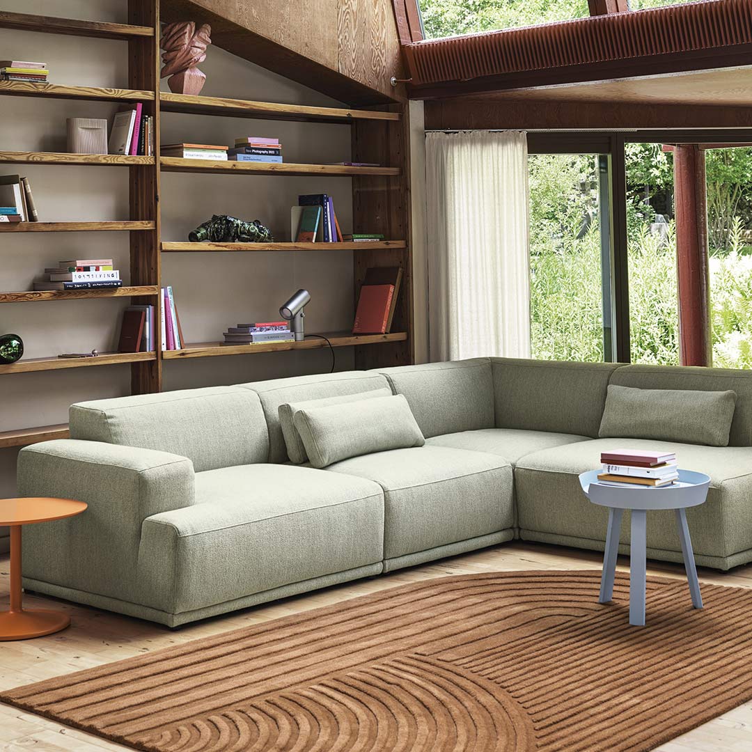 muuto relevo teppich burnt orange ambiente wohnzimmer 84714