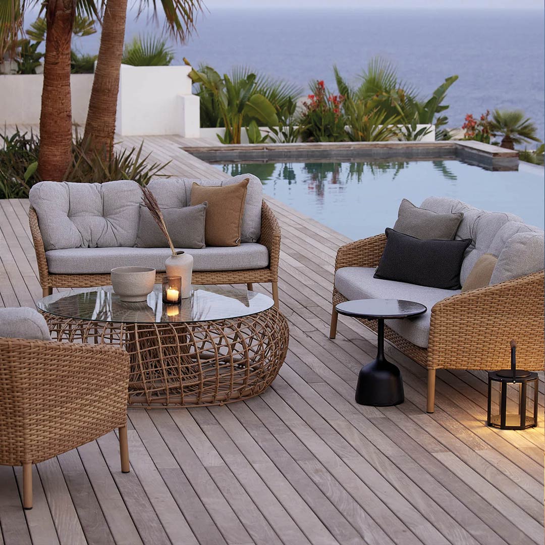 cane line ocean 2 sitzer sofa terrasse natural abend ambiente 89314
