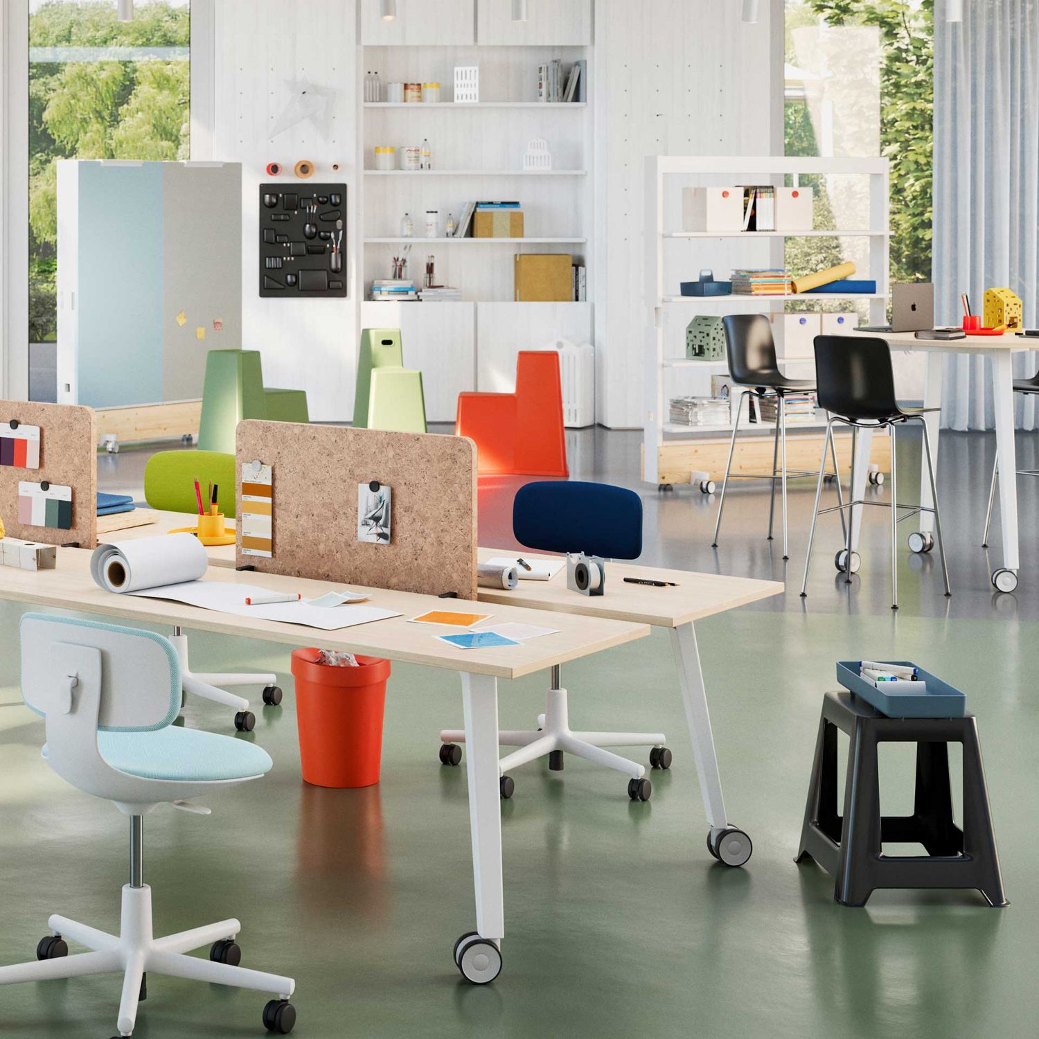 Vitra - Chap Hocker tiefschwarz
