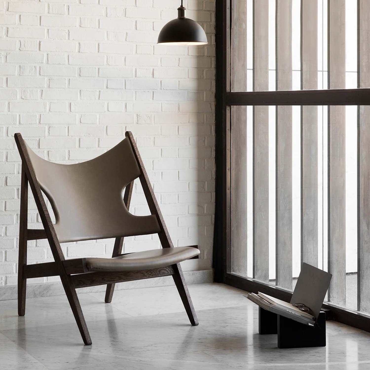 Audo - Knitting Lounge Chair dark stained oak/dakar
