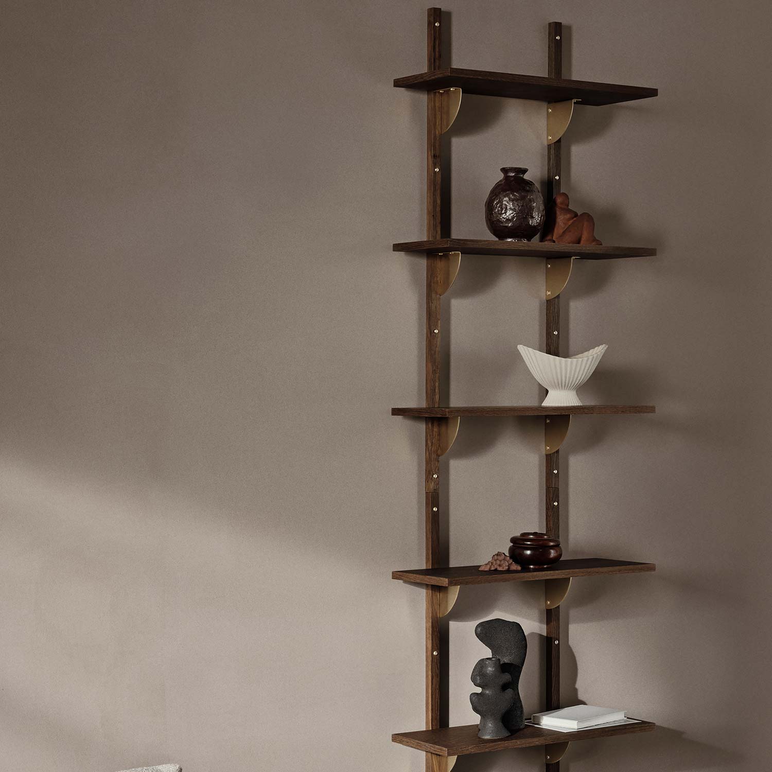 fermLIVING Sector Wandregal Triple Schmal 101596