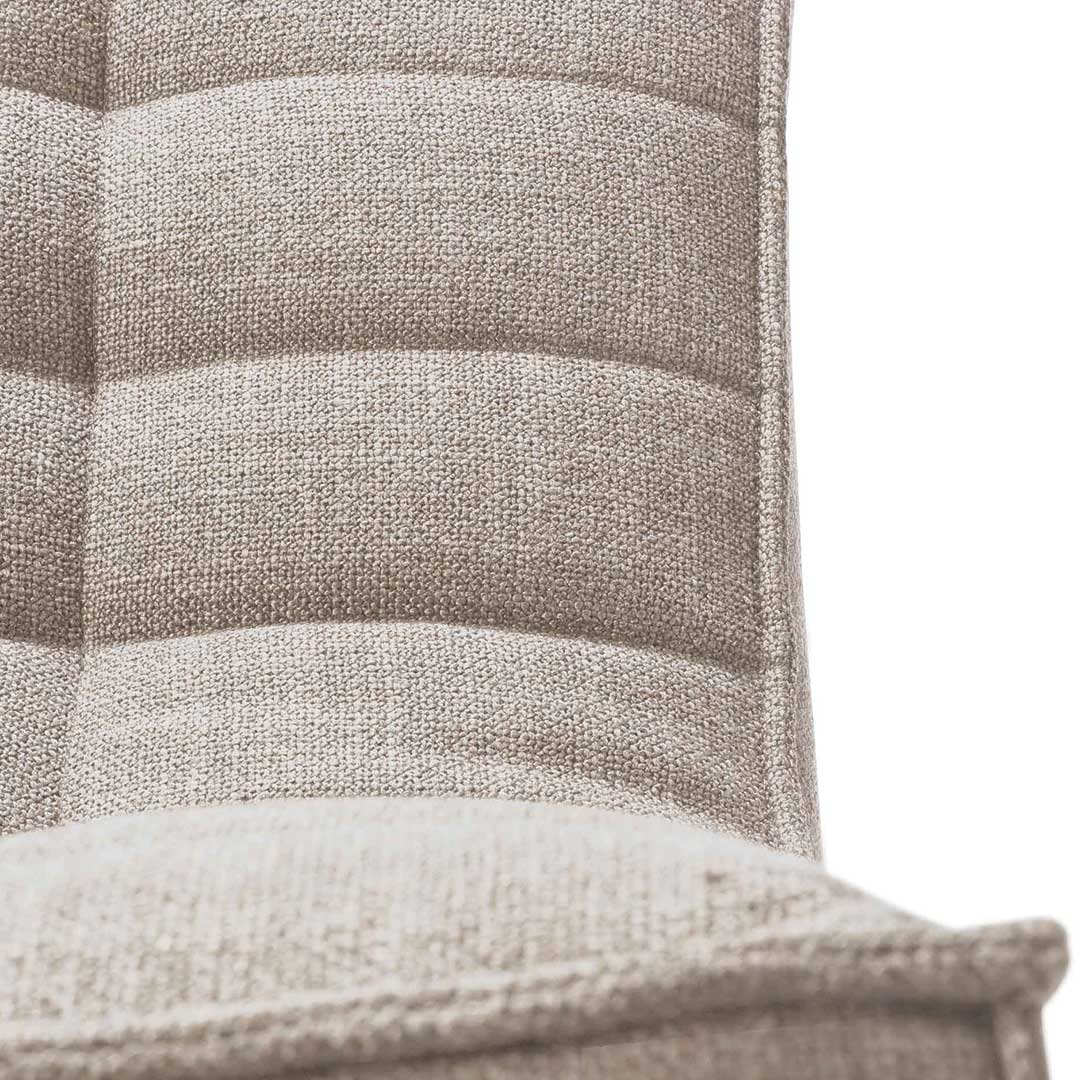 ethnucraft sofa beige zweisitzer close up 83997