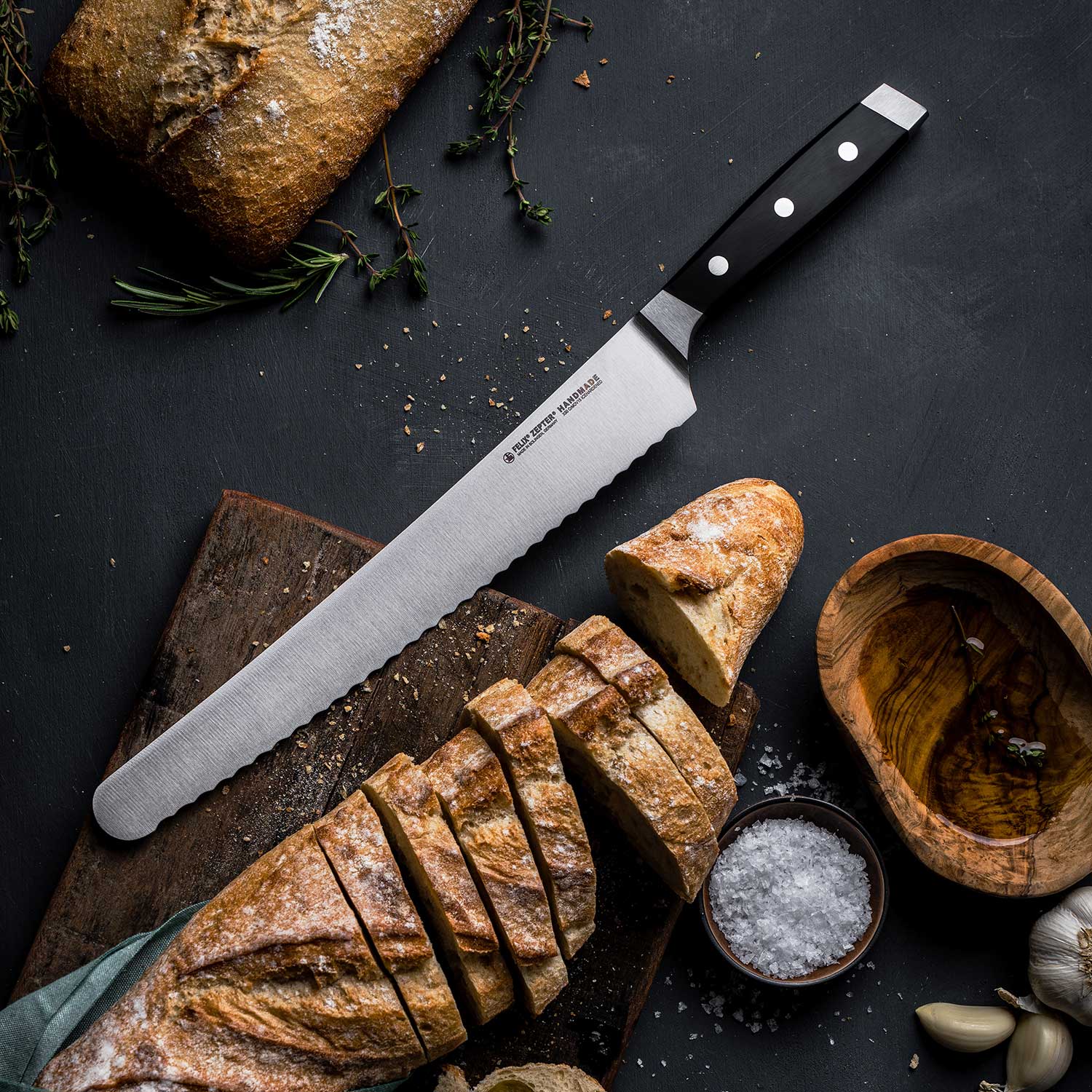 Felix Solingen - First Class italienisches Brotmesser 26 cm