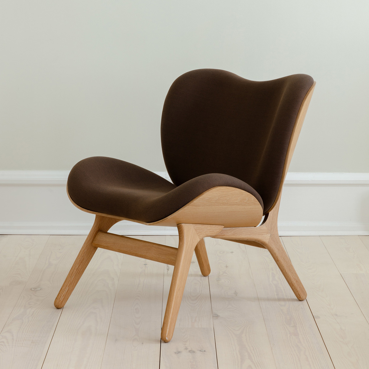 UMAGE A Conversation Piece low oak mocca 98071