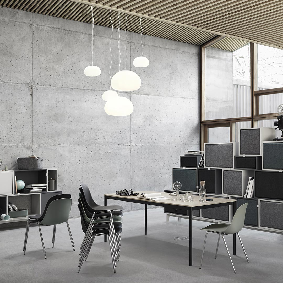 muuto base table schwarz eiche 68574