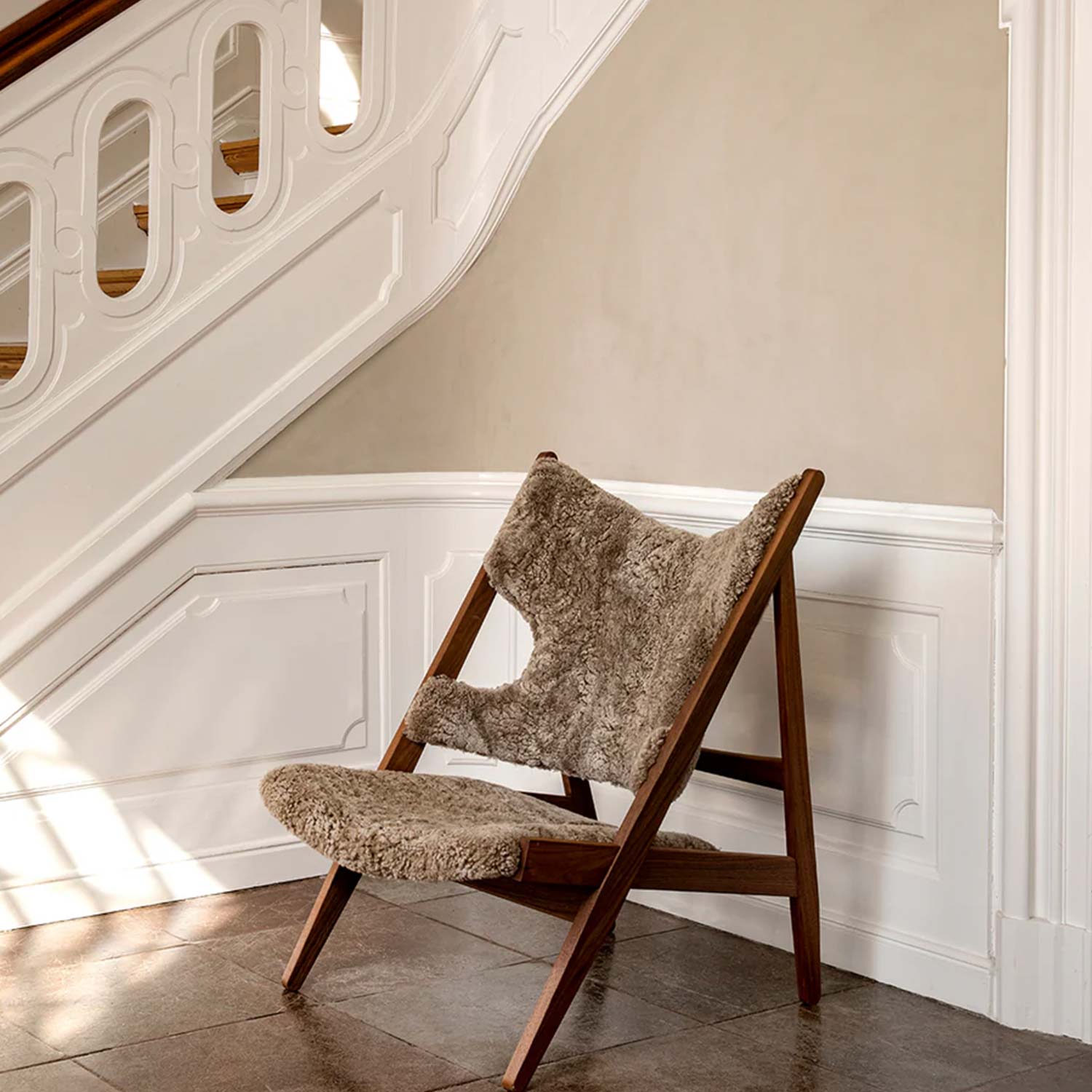 Audo - Knitting Lounge Chair dark stained oak/root