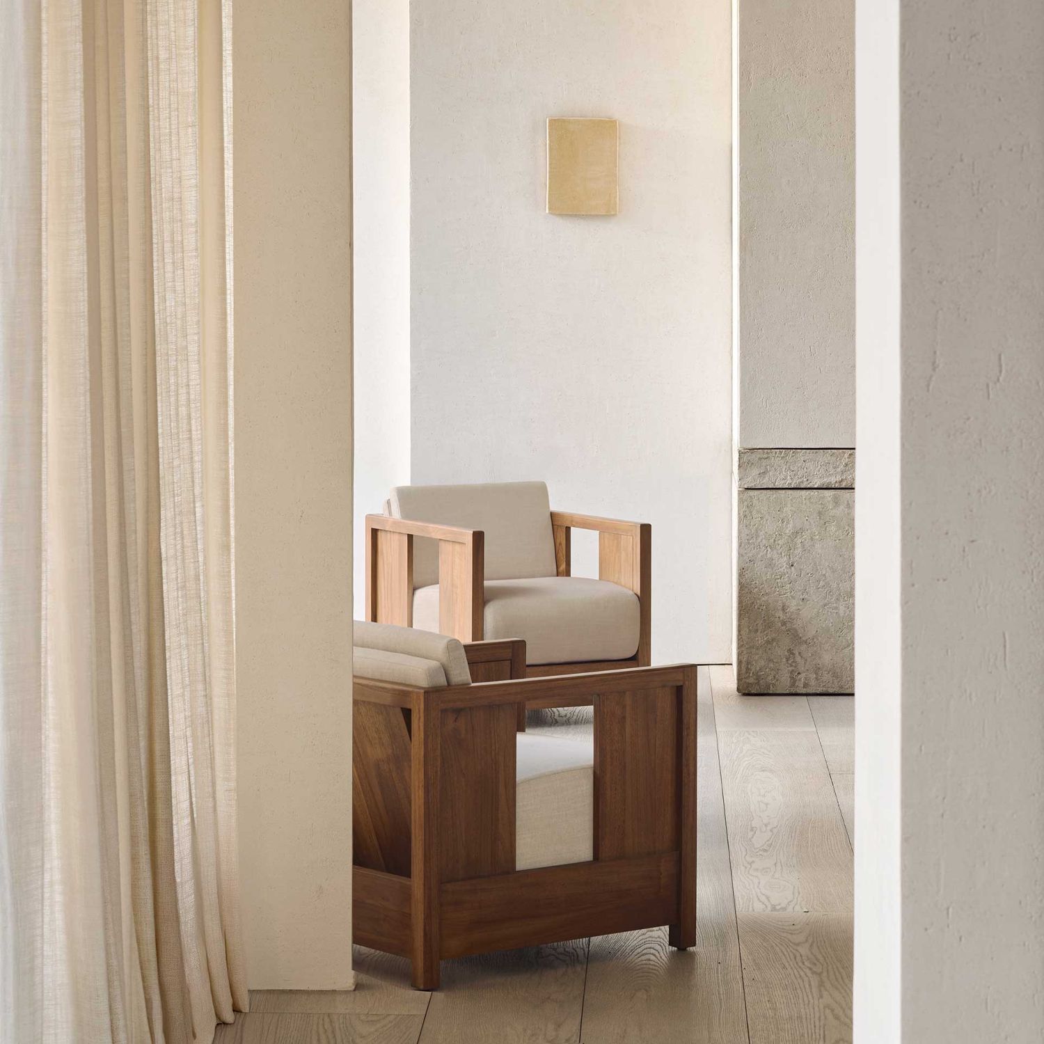 Ethnicraft - Roan Loungesessel teak / Flax Stoff