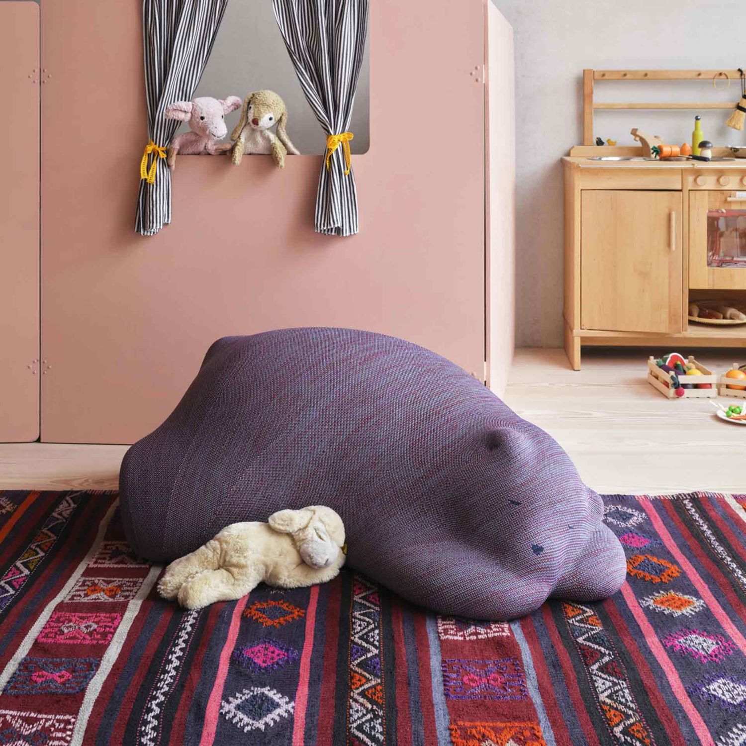 Vitra - Resting Bear blau