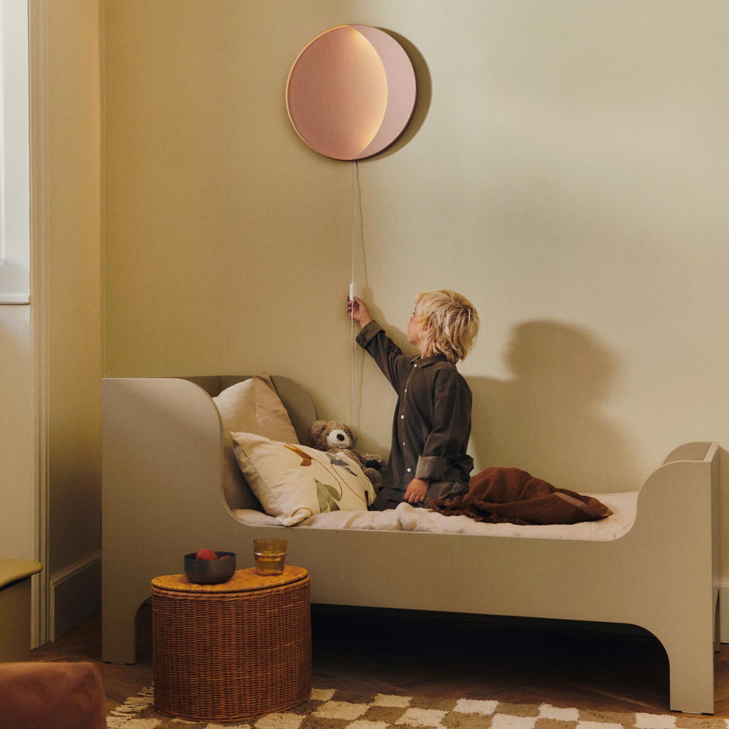Ferm Living - Neba Wandleuchte kaschmir