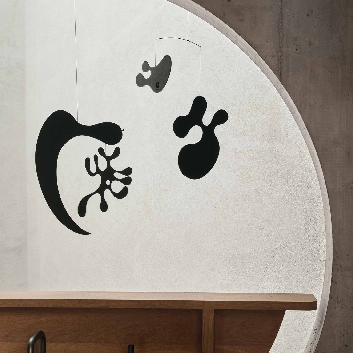 Vitra - Eames Plywood Mobile Modell AL schwarz