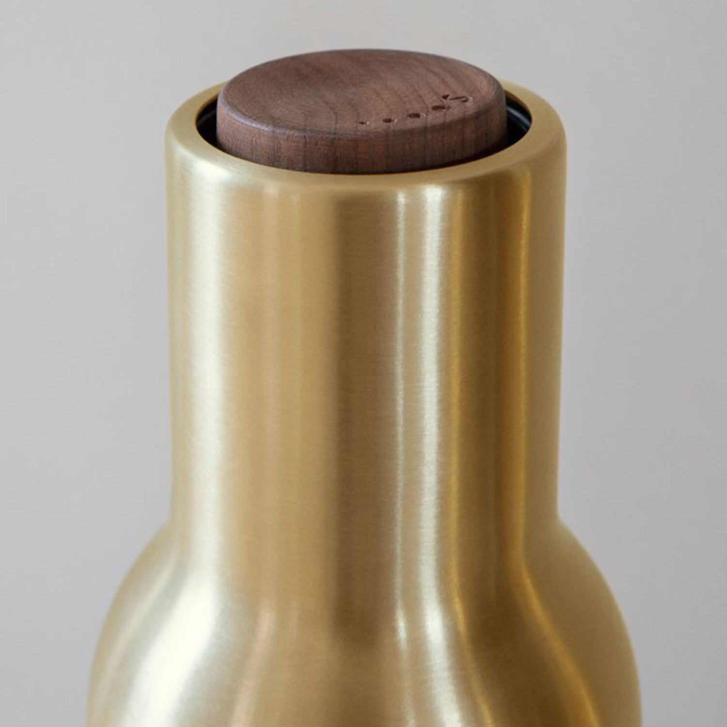 Audo - Salz- und Pfeffermühle ash & carbon / Walnuss
