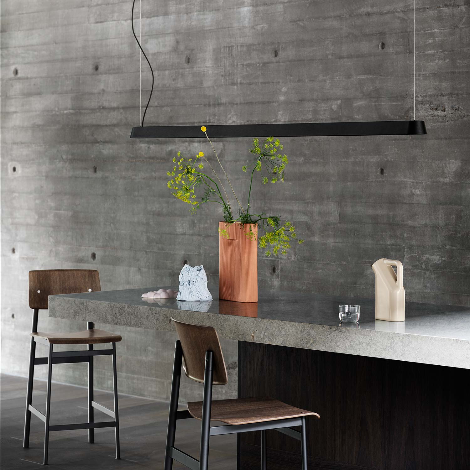 tresen linear pendellampe 169 schwarz muuto 62924