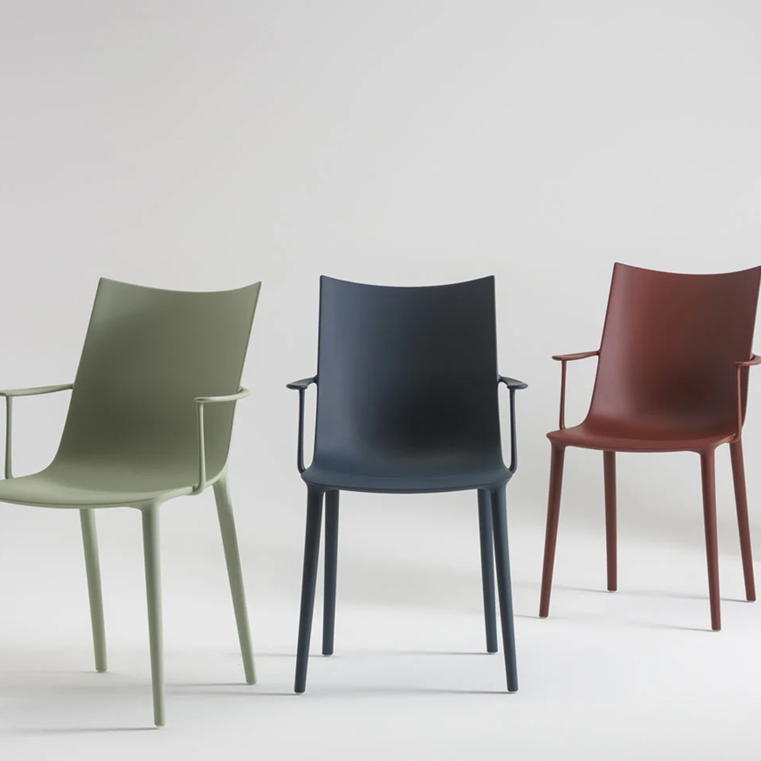 Kartell - H.H.H. Stuhl einfarbig matt orange