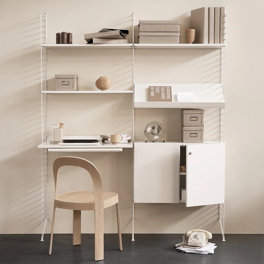 String Furniture - Schrankelement mit Schloss eiche
